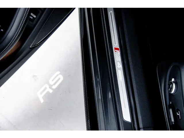 Audi RS4 Urban 2021 Benzine 46