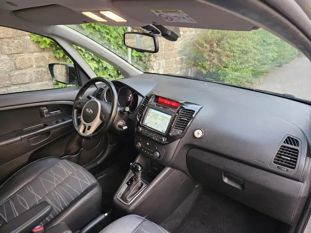 Kia Venga 1.6 CVVT DynamicLine 2016 Benzine 29