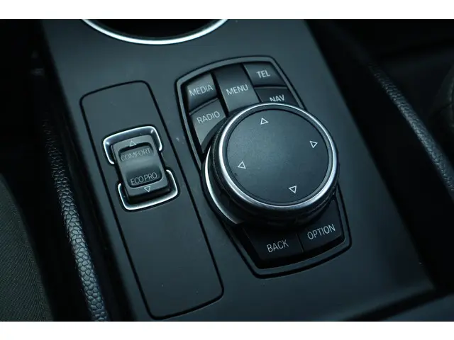 BMW i3 Basis Comfort Advance 22 kWh 2015 Elektrisch 32