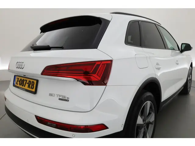 Audi Q5 50 TFSI e 2021 Hybride Benzine 56