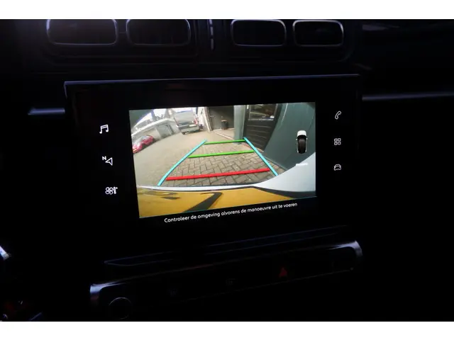 Citroën C3 1.2 PureTech S&S Shine Automaat 2017 Benzine 12