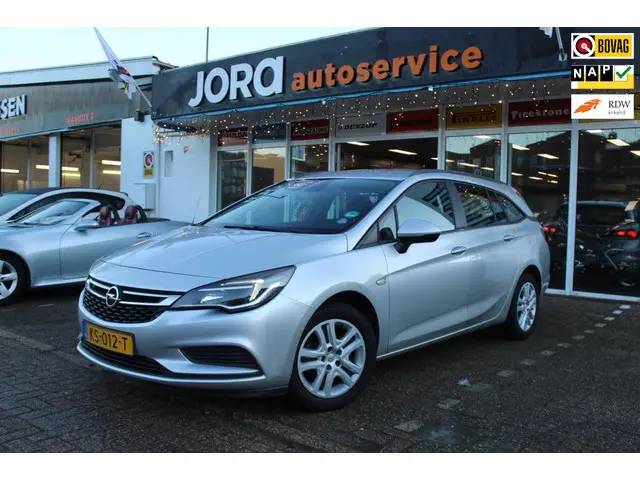 Opel Astra Sports Tourer 1.0 Edition 2016 Benzine
