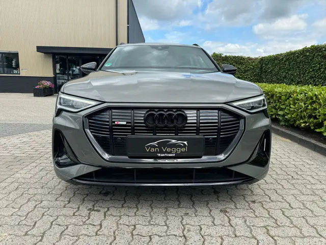 Audi e-tron 50 quattro S edition 71 kWh 2022 Elektrisch 16