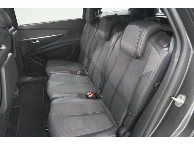 Peugeot 5008 PureTech 130 EAT8 GT-Line 2020 Benzine 30