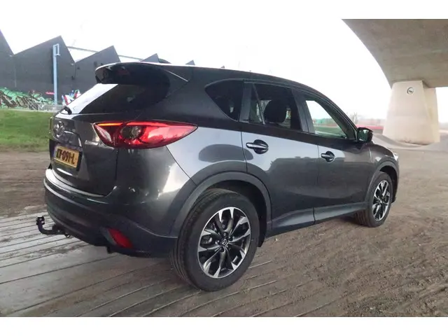 Mazda CX-5 2.0 SkyActive-G 165GT-M Line 2WD 2016 Benzine 6