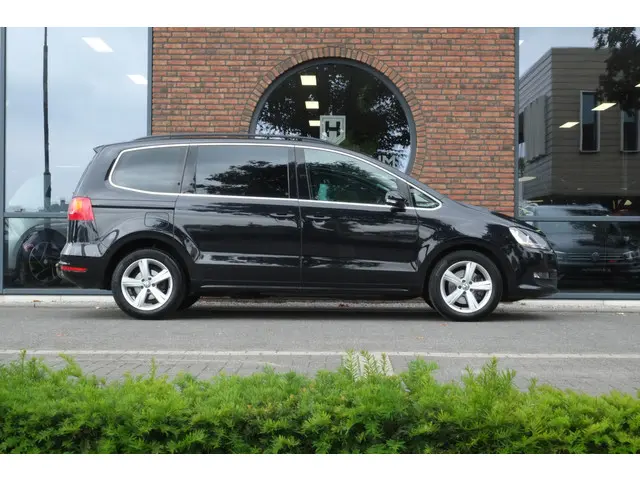 Volkswagen Sharan 2.0 TDI 6p. 2015 Diesel 5