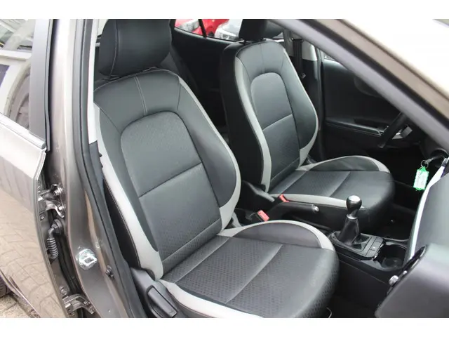 Kia Picanto 1.0 CVVT Design Edition 2019 Benzine 15