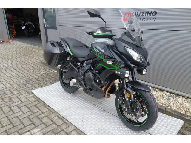 Kawasaki Versys 650 2