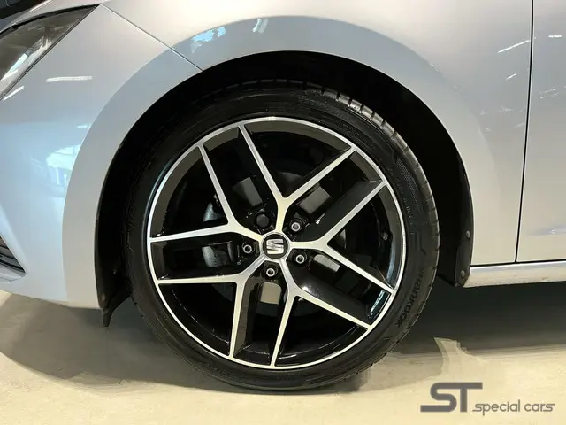 SEAT Leon 1.4 EcoTSI FR|150 pk|Carplay|Nette 2018 Benzine 9