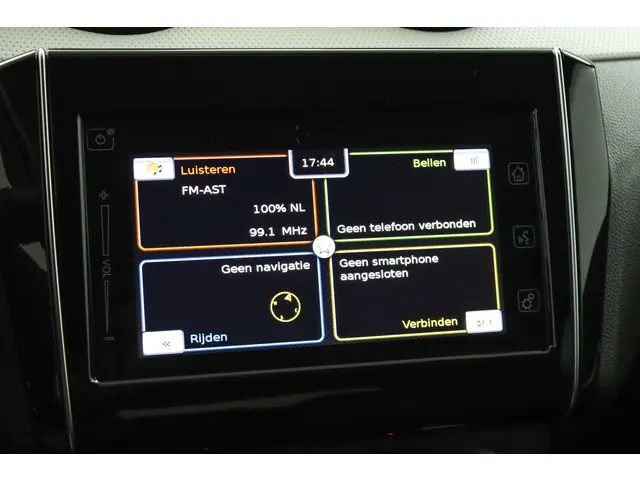 Suzuki Swift 1.2 Select Smart Hybrid 2021 Benzine 8