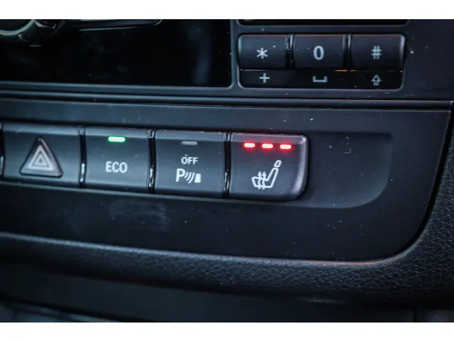 Mercedes-Benz B-Klasse 180 Prestige 2013 Benzine 8