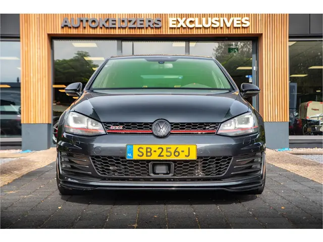 Volkswagen Golf 2.0 TSI GTI 2013 Benzine 2