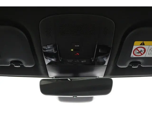 Lexus LBX Elegant 2WD 2025 Hybride Benzine 32