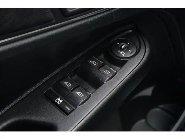 Ford B-MAX 1.6 TI-VCT Titanium 2014 Benzine 11