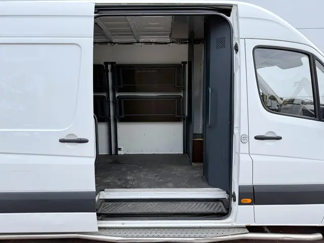 Mercedes-Benz Sprinter 311 2.2 CDI 2017 Diesel 10