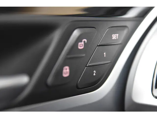 BMW iX3 High Executive 80 kWh 2021 Elektrisch 36