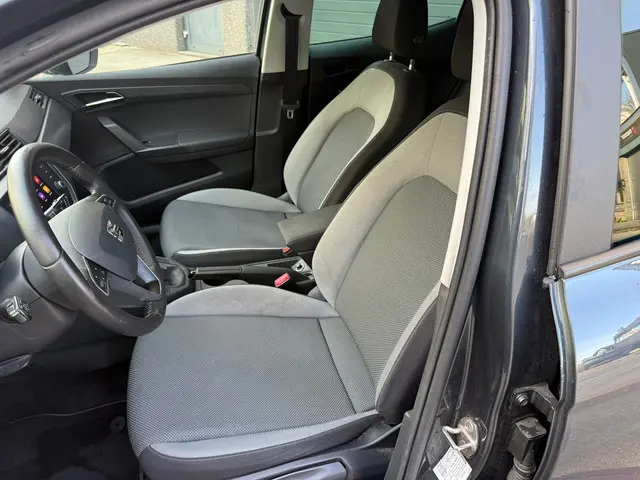 SEAT Ibiza 1.0 TSI Flex 2021 Benzine 11