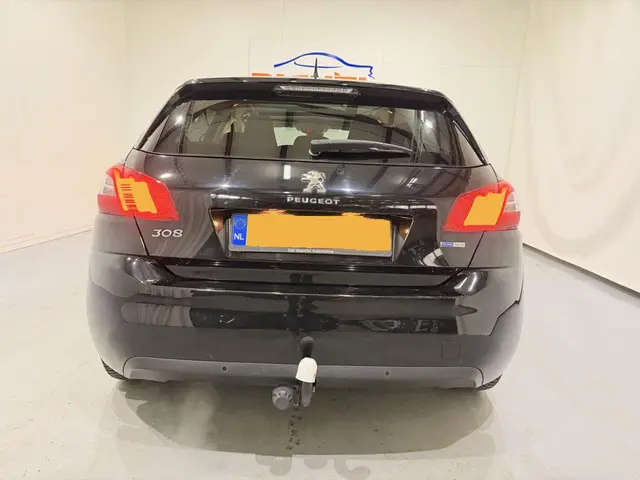 Peugeot 308 HB 1.2 Blue Lease Exe. Pano 2016 Benzine 39