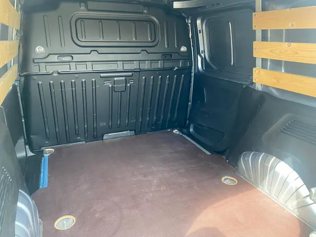 Opel Combo-e L1H1 Edition 50 kWh 2022 Elektrisch 17