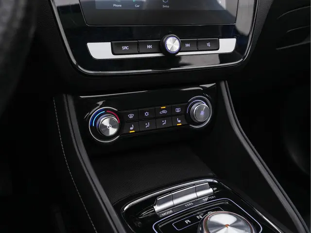 MG ZS EV Luxury 45 kWh 2019 Elektrisch 13