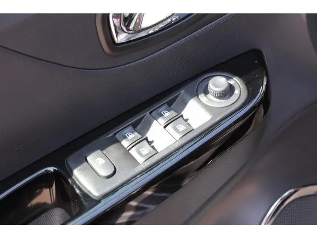 Renault Captur 0.9 TCe Dynamique 2015 Benzine 19