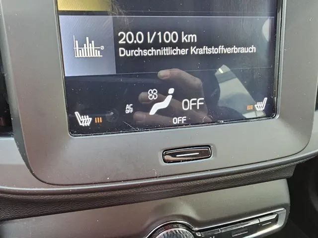 Volvo XC40 1.5 T3 Momentum 2018 Benzine 19