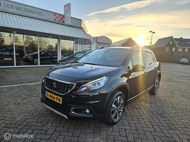 Peugeot 2008 1.2 PureTech GT-Line 2019 Benzine 8