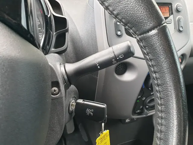 Peugeot 108 1.0 e-VTi Active TOP! 2018 Benzine 16