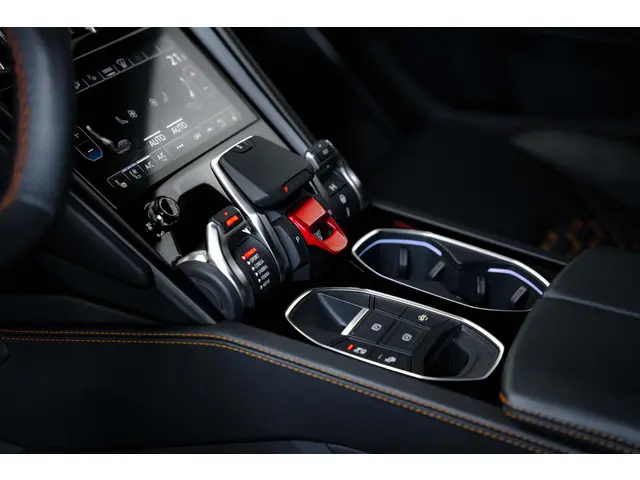 Lamborghini Urus URBAN 2022 Benzine 46