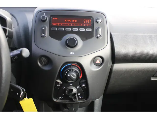 Toyota Aygo 1.0 VVT-i x-fun 2022 Benzine 16