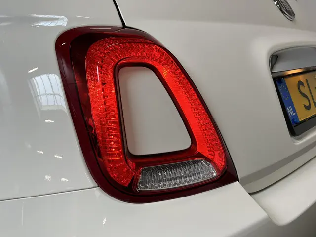 Fiat 500C 0.9 TwinAir Turbo Lounge 2018 Benzine 33