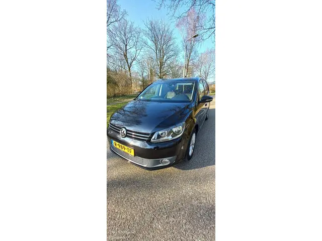 Volkswagen Touran 3