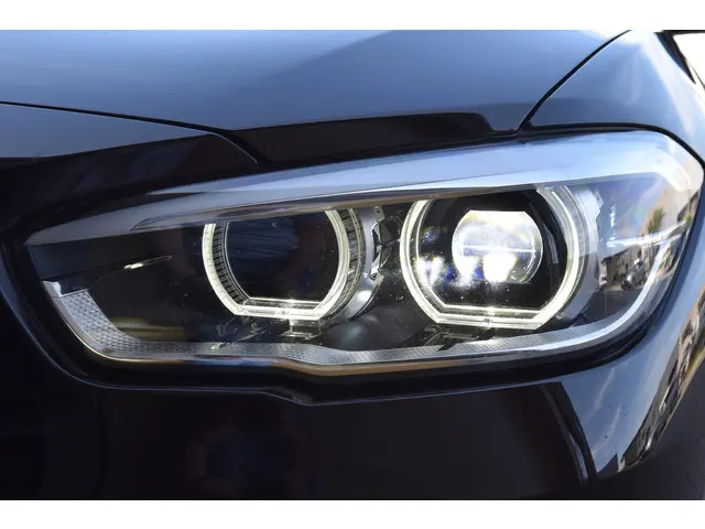 BMW 1 Serie 118i Essential 2015 Benzine 25