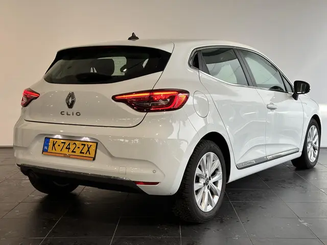Renault Clio 1.0 TCe Intens 2021 Benzine 2