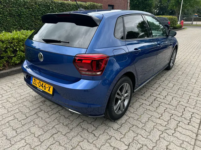 Volkswagen Polo 1.0 TSI Highline Business R 2019 Benzine 23