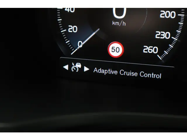 Volvo V60 2.0 B3 Inscription 2020 Benzine 18