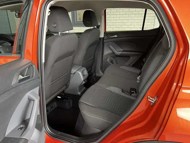 Volkswagen T-Cross 1.0 TSI Life 2021 Benzine 26