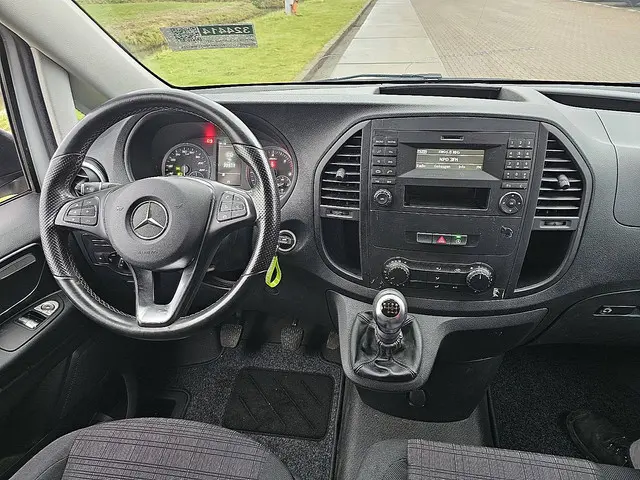 Mercedes-Benz Vito 114 2020 Diesel 8