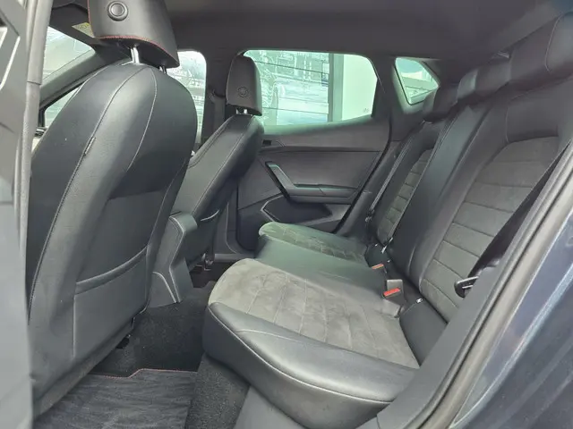SEAT Ibiza 1.0 TSI FR Business |Automaat|Navi ! 2019 Benzine 27