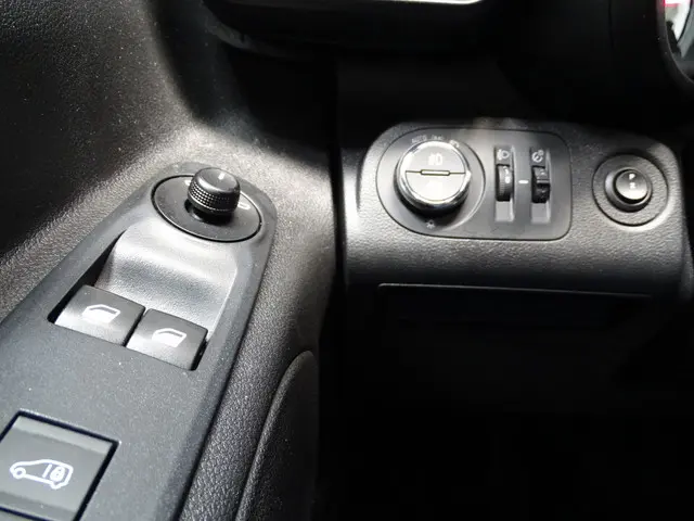 Opel Combo 1.5D L2H1 Maxi Edition, 3 zits 2021 Diesel 18