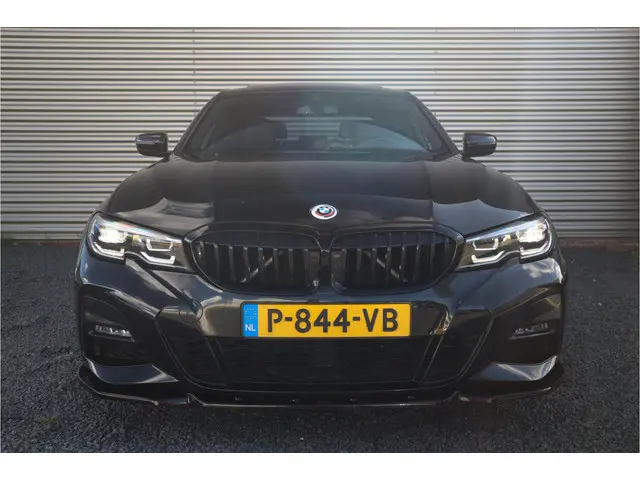 BMW 3 Serie 320e M-Sport 2022 Hybride Benzine 7