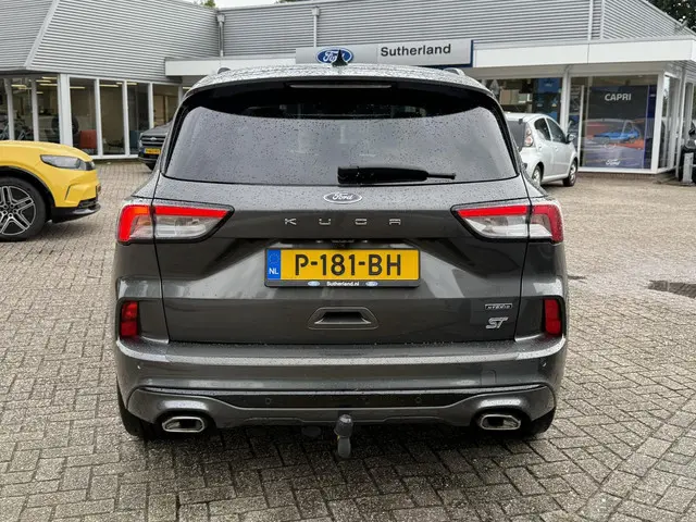 Ford Kuga 2.5 PHEV ST-Line X 2021 Hybride Benzine 3