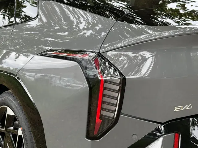 Kia EV4 GT-PlusLine 81.4 kWh 2025 Elektrisch 9