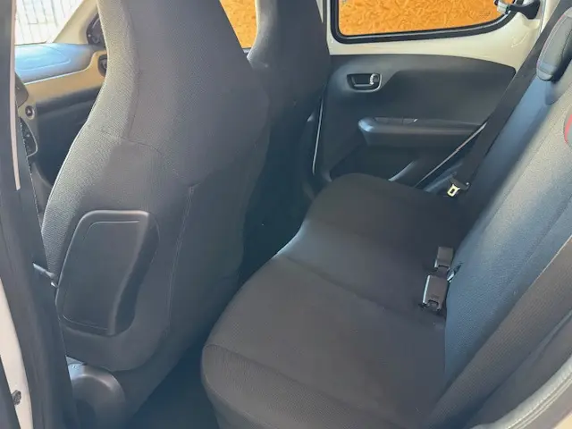 Peugeot 108 1.0 e-VTi Active 2014 Benzine 6