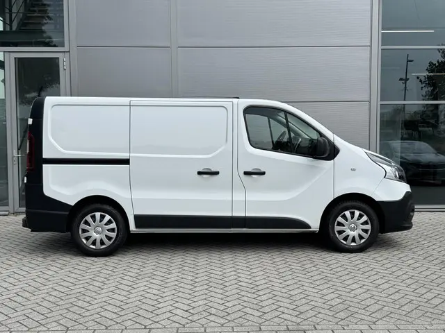 Renault Trafic 1.6 dCi T27 L1H1 Comfort 2019 Diesel 18