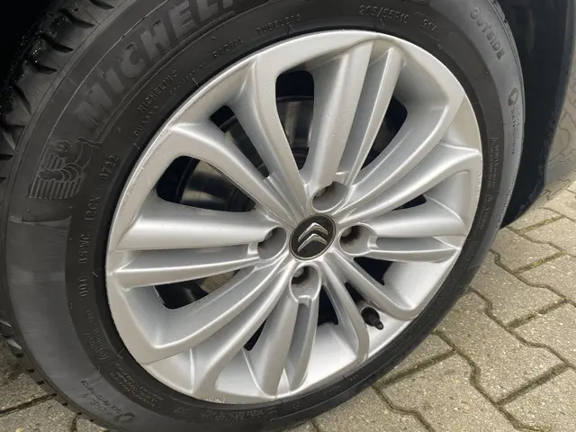 Citroën C4 1.6 VTi Collection 2014 Benzine 6