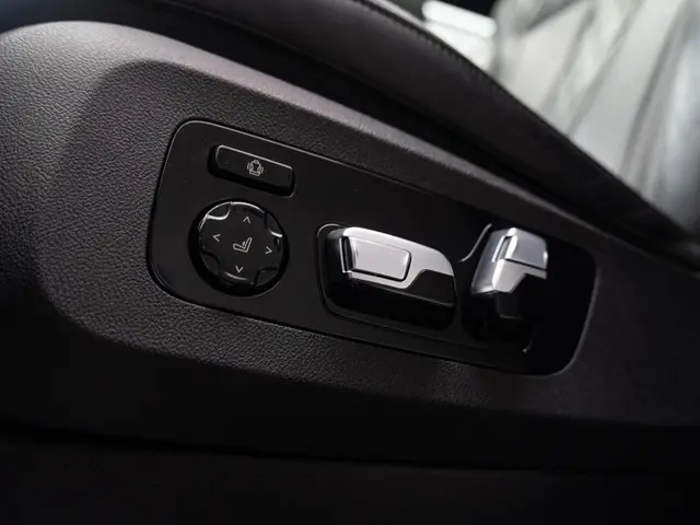 BMW X5 xDrive50e 2023 Hybride Benzine 38