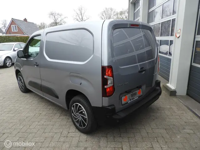 Citroën Berlingo bestel 1.5 BlueHDI 3 zits 2019 Diesel 4