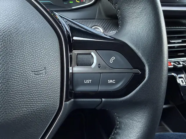 Peugeot e-208 EV Active Pack 50 kWh 2021 Elektrisch 13