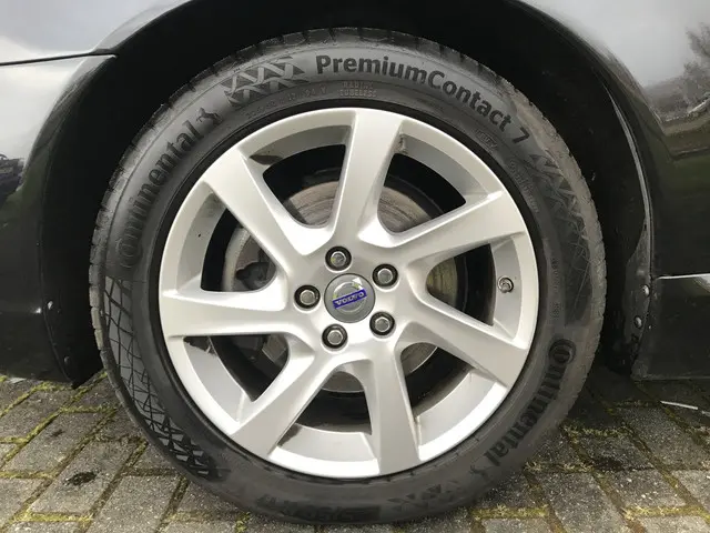 Volvo V70 1.6 T4 Nordic+ Automaat 2014 Benzine 9